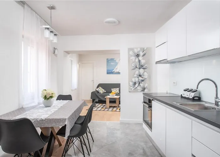 Appartamento Mara Kaštela